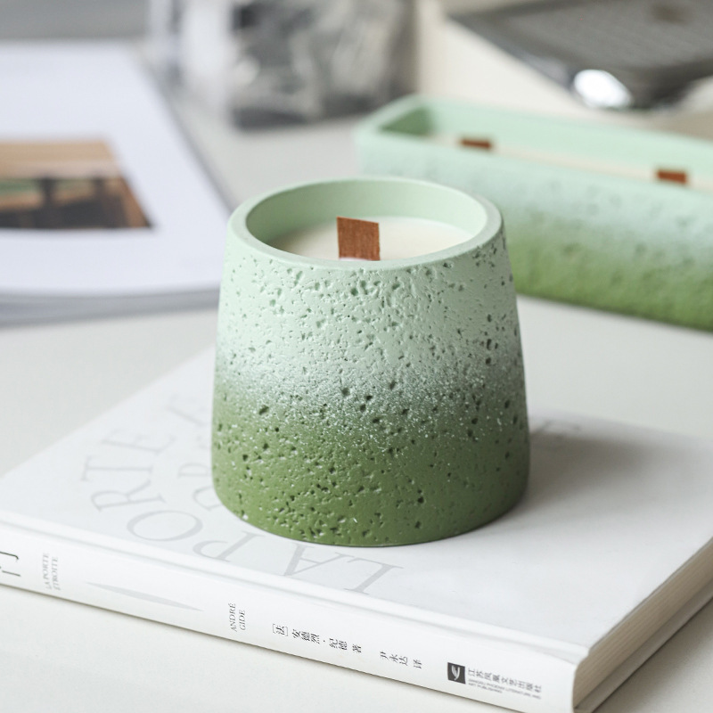 Gradual Cement Cup Scented Candle with Bean Wax Exuding Scents